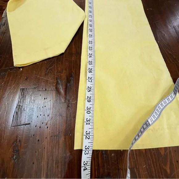 NWT 🍋 Lilly Pulitzer Lemon Sorbet Color Size 4. Cotton Corduroy super soft - Picture 3 of 10